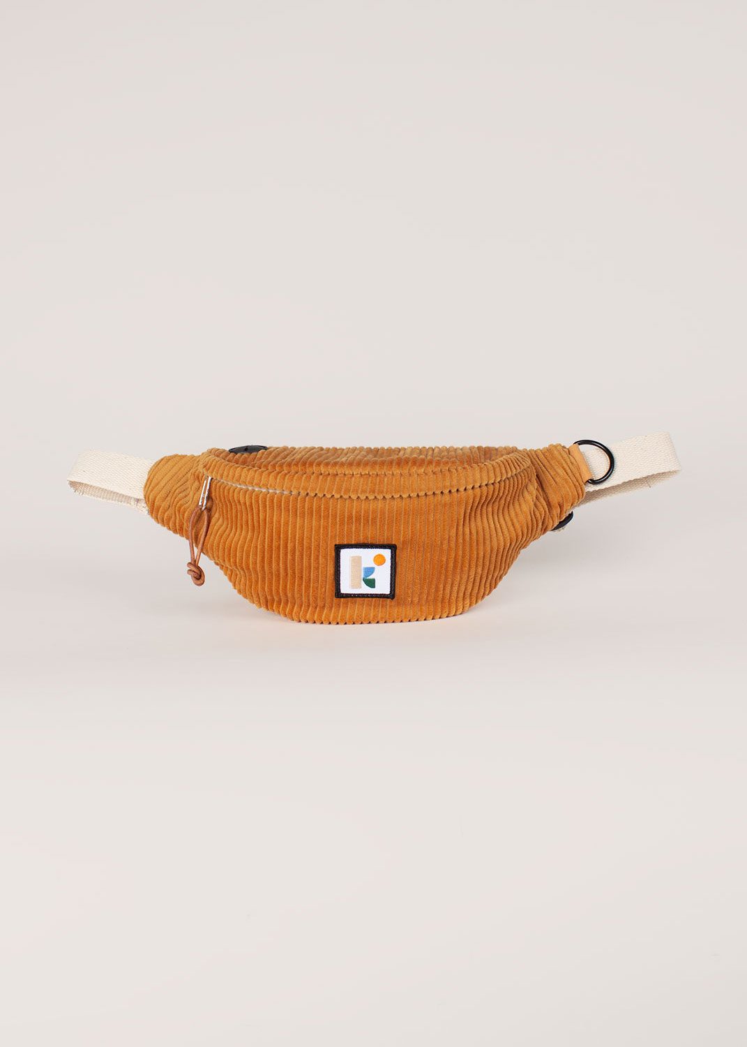 KLG_HipBag_Sahara_FS_1071x1500_fs
